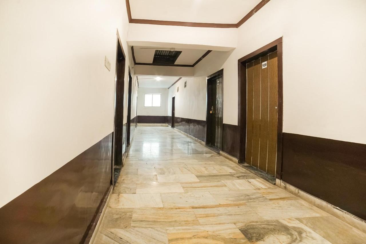 Oyo Hotel Konark Inn Bareilly Exterior foto