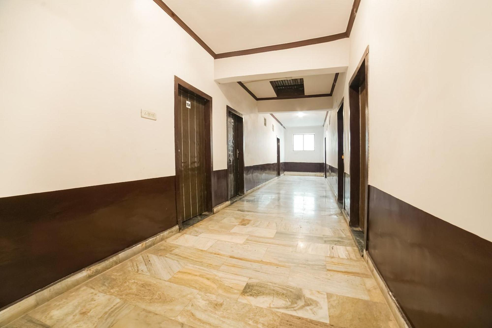 Oyo Hotel Konark Inn Bareilly Exterior foto